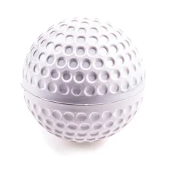 Drvička golfová loptička